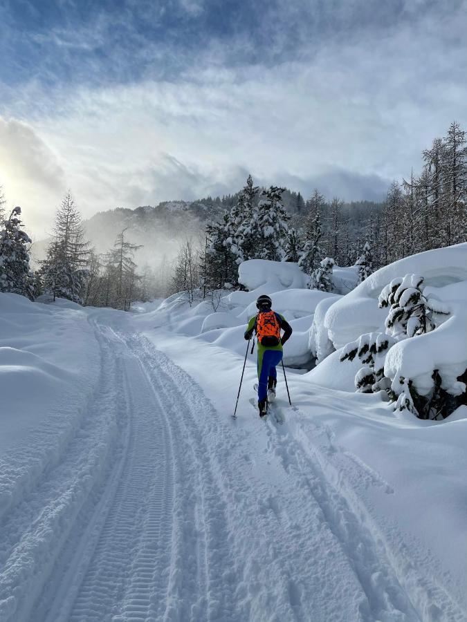 Hotel Gembro Chiesa in Valmalenco Eksteriør billede