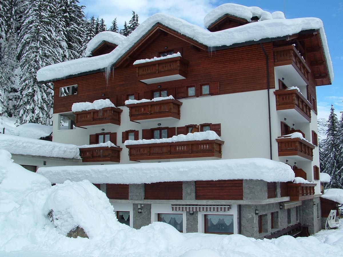 Hotel Gembro Chiesa in Valmalenco Eksteriør billede